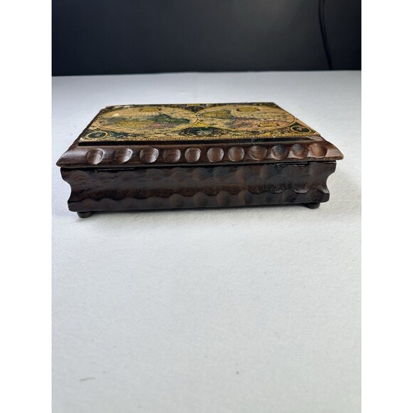 Vintage Carved Wood Box Hinged Lid Old World Map Folk Art Spain 7.75 W 1960’s - Picture 2 of 12